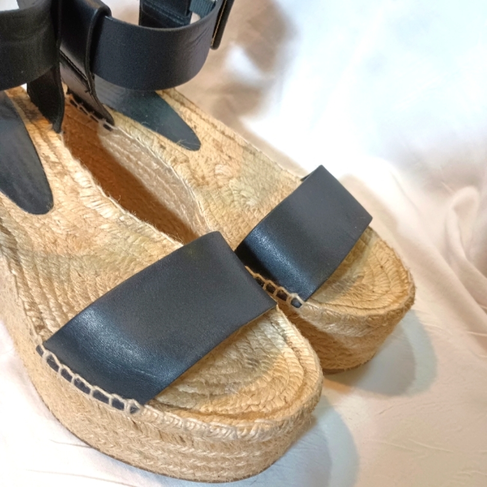 Vince Black Leather Platform Womens Shoes. Size 7M